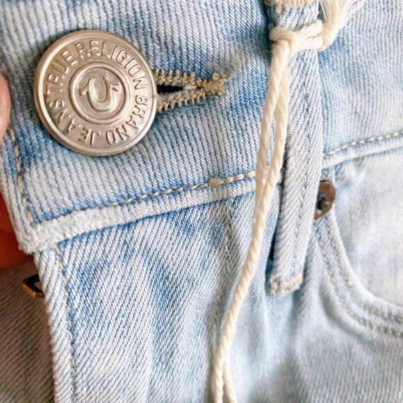 NWT True Religion Mid Rise Light Blue Straight Jean - Picture 3 of 7